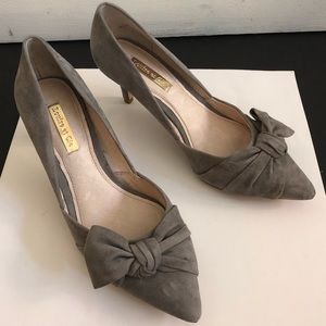 Louice et Cie grey suede heels- Size 6